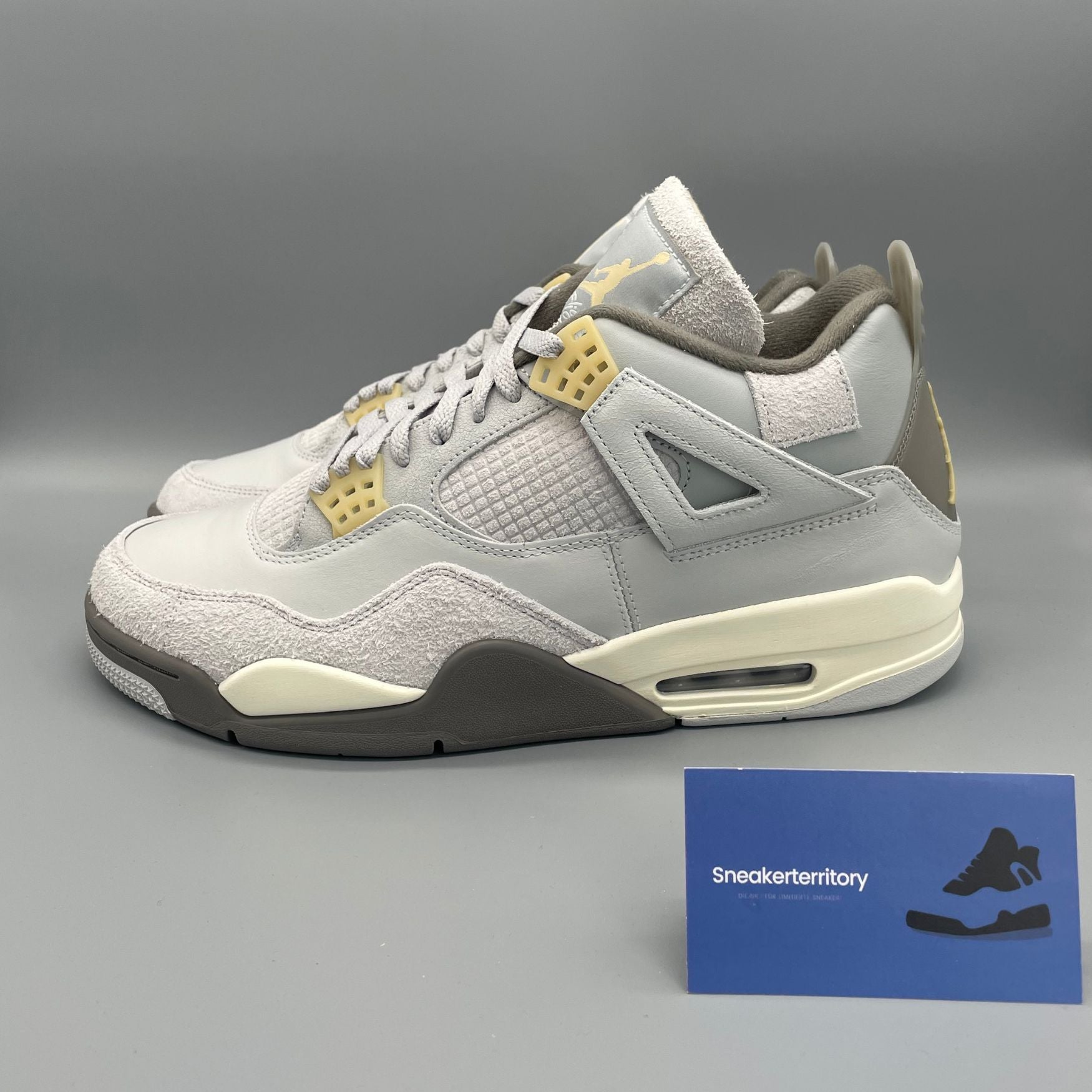 Air Jordan 4 SE Craft Photon Dust - Sneakerterritory; Sneaker Territory 2