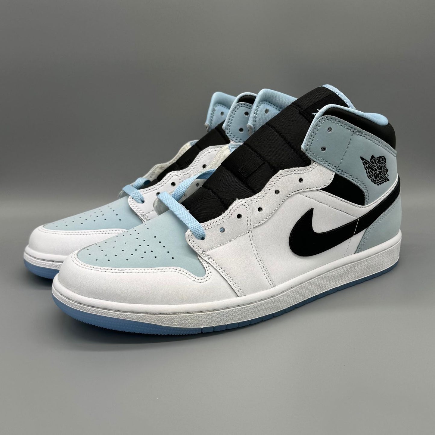 Air Jordan 1 Mid SE Ice Blue - Sneakerterritory; Sneaker Territory