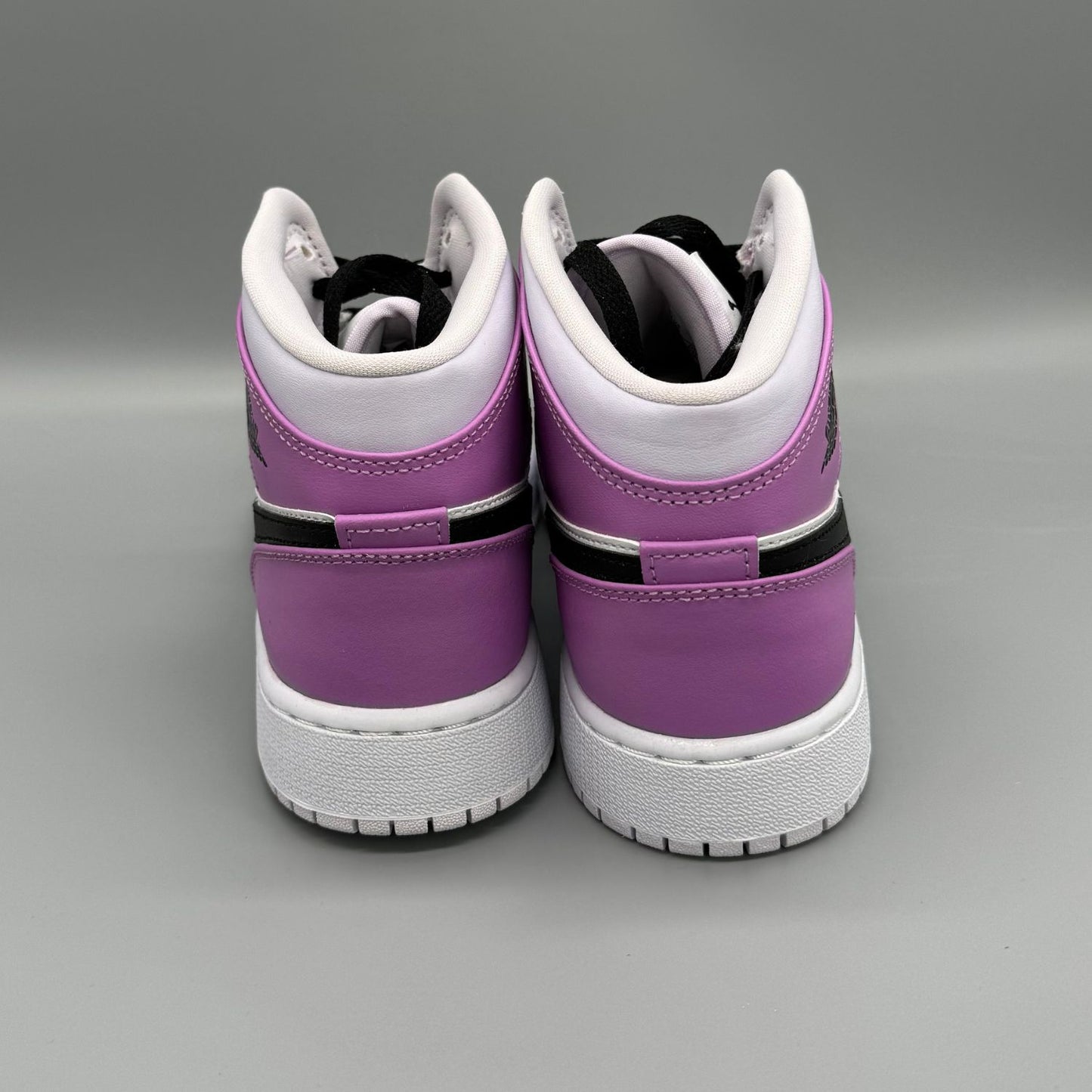Air Jordan 1 Mid Barely Grape (GS) - Sneakerterritory; Sneaker Territory