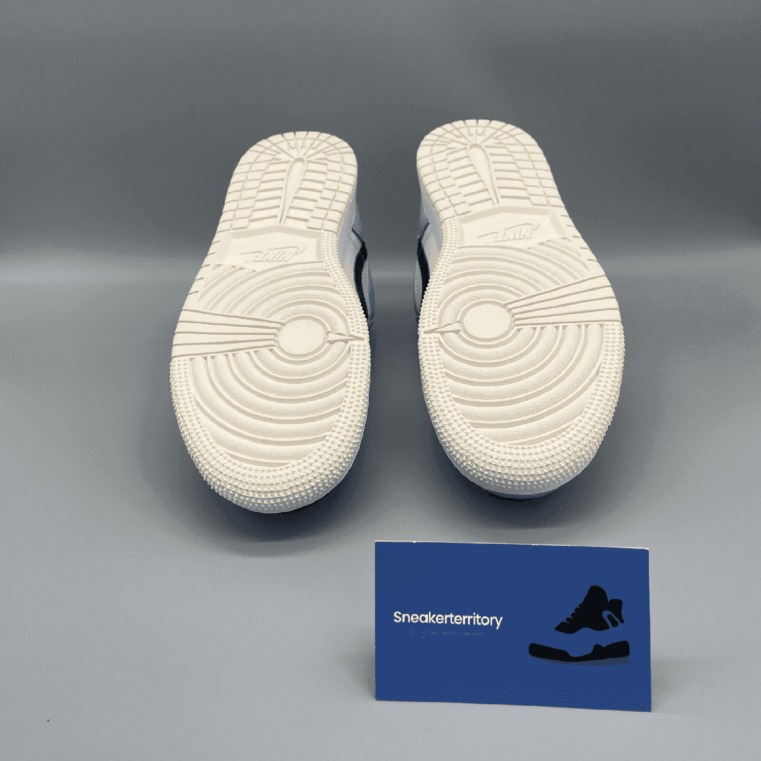 Air Jordan 1 Low Ice Blue Black (GS) - Sneakerterritory; Sneaker Territory 6